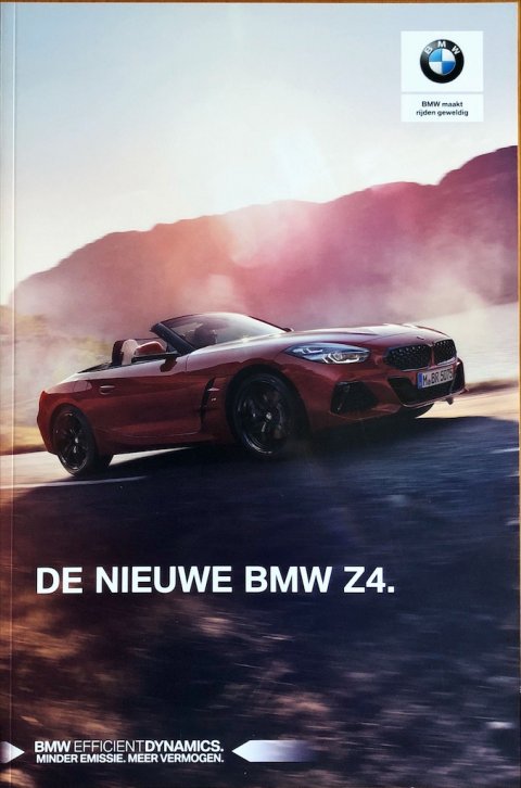 BMW Z4 nr. 411 004 338 65, 2018 (2:18) 20,0 x 30,0, 28, NL year 2018 folder brochure