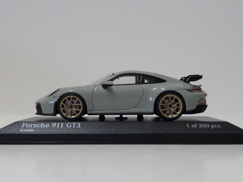 Porsche 911   992 GT3 Coupe 2020 Chalk Minichamps 410069201 website