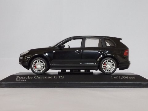 Porsche Cayenne GTS (type E1.2 – 957) 2007-2010, zwart, Minichamps, 400 066280