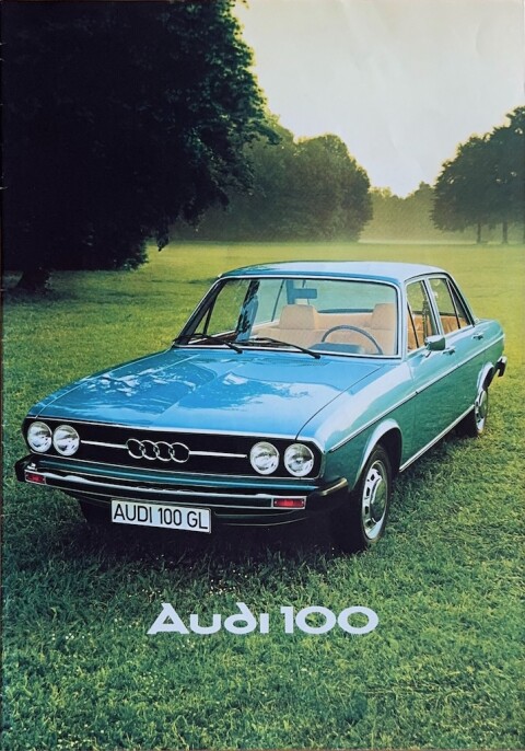 Audi 100 type C1 nr. 599:119.004.33, 1975 08 A4, 20, NL year 1975 folder brochure