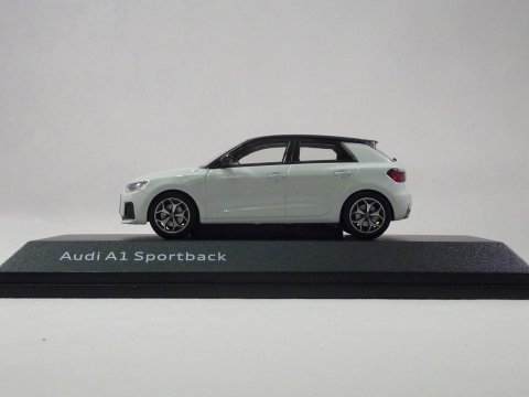Audi A1 Sportback, 2018-date, wit, iScale, 501.18.010.31