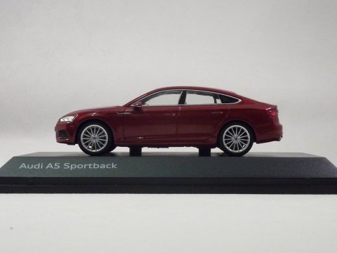 Audi A5 Sportback, 2017-date, rood, Spark, 501.16.050.32