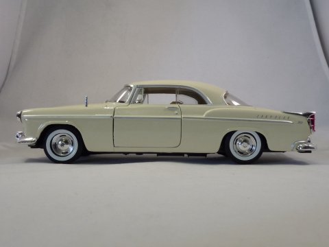Chrysler C300 2-doors, 1955, Motor Max, 73302, scale 1op24