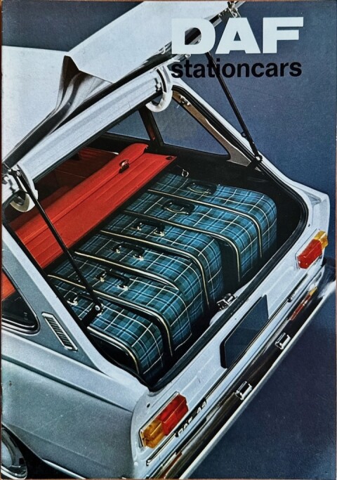 Daf 44 en 55 Stationcar nr. NP 5374, 1970 01 A4, 16, NL year 1970 folder brochure
