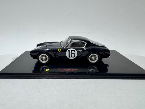 Ferrari 250 GT Berlinetta Short Wheel Base #16, Le Mans 1960 Hot Wheels Elite P9961 zwart