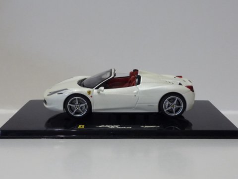 Ferrari 458 Italia Spider 2011 white Hot Wheels Elite W1183