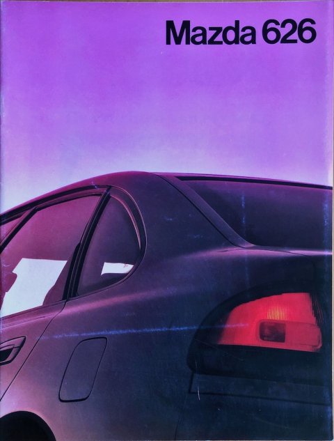 Mazda 626 nr. 012P64, 1992-01 NL 1992 folder brochure