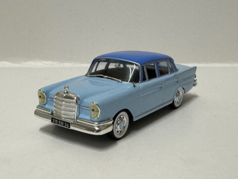 Mercedes 220 SE sedan (W111), 1959, Altaya : Atlas #2