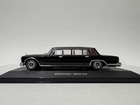 Mercedes 600 Pullman (W100), 1964 1981 IXO B6 604 0388