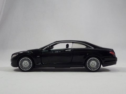 Mercedes CL 550 Bburago Burago 1op32