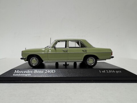 Mercedes W123 sedan 240D, 1973 Minichamps 400 034001