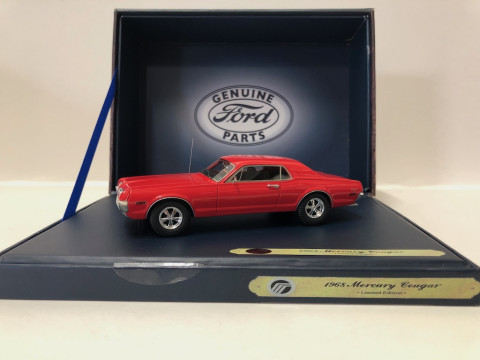 Mercury Cougar coupe, 1968, Motorhead miniatures (Genuine Ford parts), 424