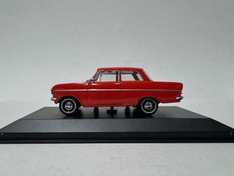 Opel Kadett A sedan, 1962 1965 Minichamps 430 043002