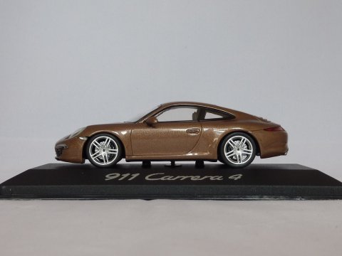 Porsche 911 - 991.1 Coupe Carrera 4, 2011-2015, bruin, Minichamps, WAP 020 109 0C