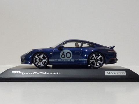 Porsche 911   992 coupe Sport Classic 2022 Minichamps WAP0200100PSCB