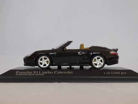 Porsche 911 - 996.2 Cabriolet Turbo, 2003-2005, groen, Minichamps, 400 062732