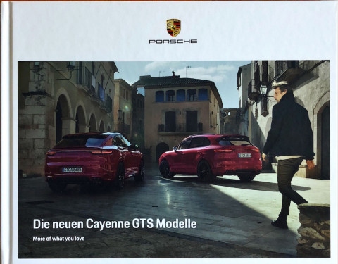 Porsche Cayenne GTS nr. WSLE2101001410 DE:WW, 2020 06 DE 2020 folder brochure
