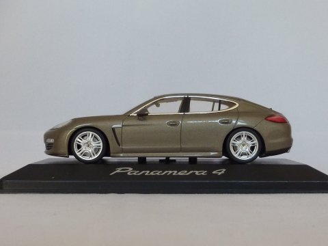 Porsche Panamera 4, 2009, beige, Minichamps, WAP 020 003 19