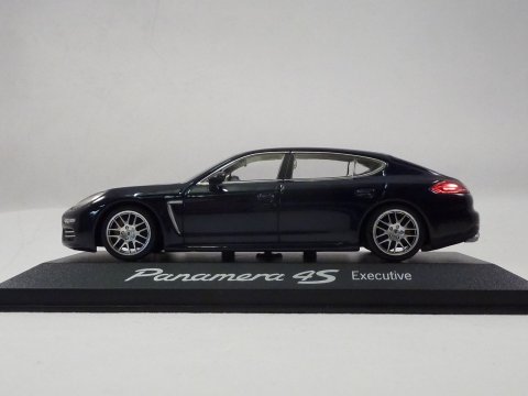 Porsche Panamera 4S Executive 2013 Minichamps WAP0204500E