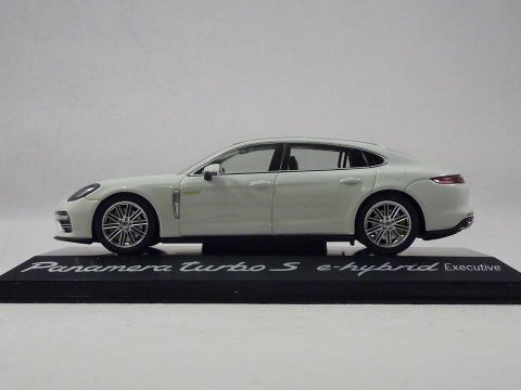 Porsche Panamera G2 Turbo S e-Hybrid Executive 2016-2020 Herpa WAP0207540H website