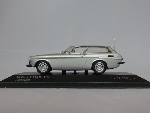Volvo P 1800 ES, 1971, zilver, Minichamps, 430 171619
