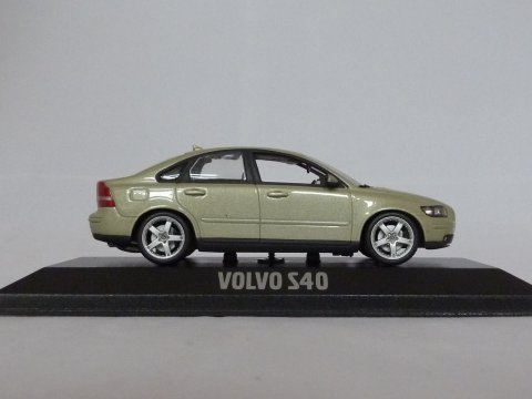 Volvo S40, 2004, geel, Minichamps